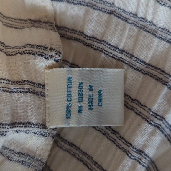 Sundance cotton crinkle short sleeve button down blouse size XS - Picture 7 of 8